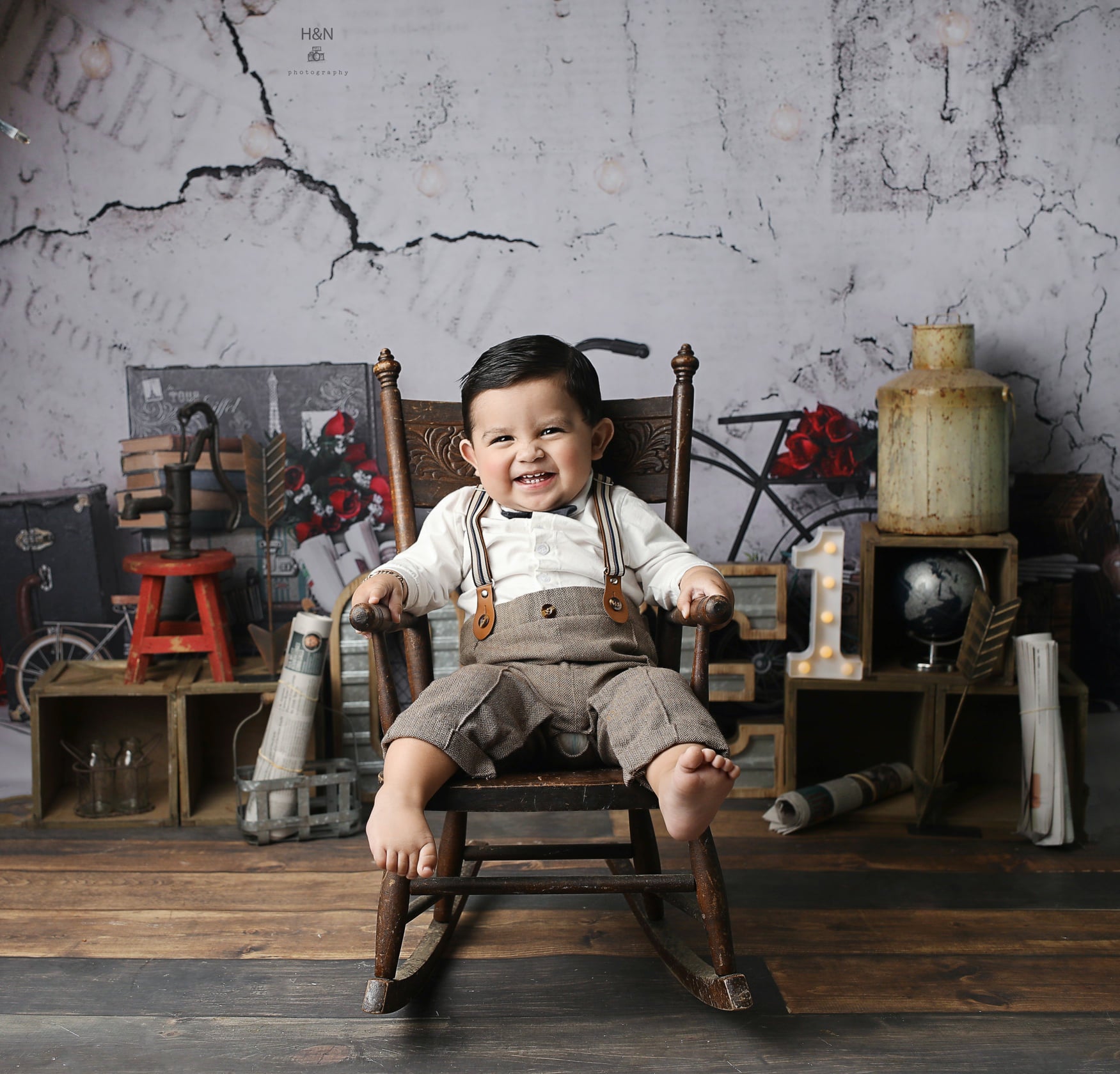 Avezano Old Wall And Bicycle Model Scene Backdrop For Photography-AVEZANO